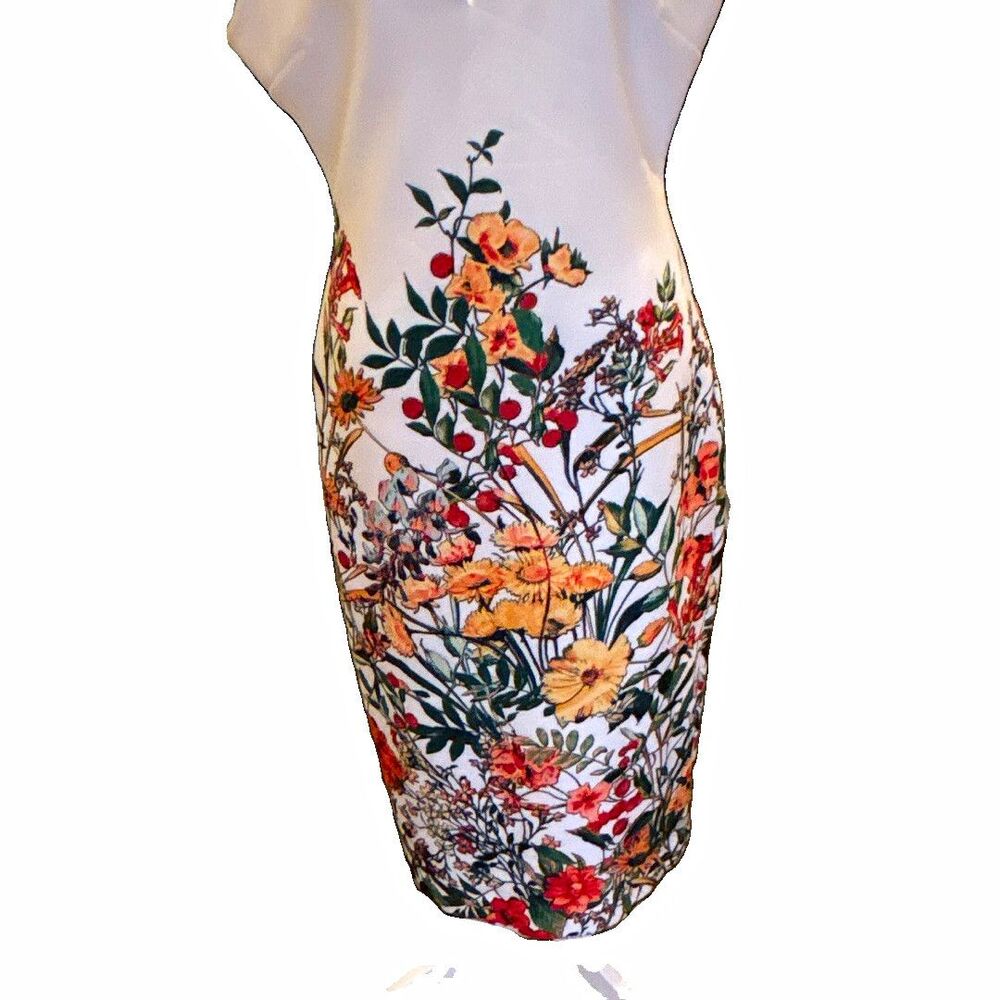 New York & Company White Floral Satin V-Neck Sheath Stretch Zip Back Dress M